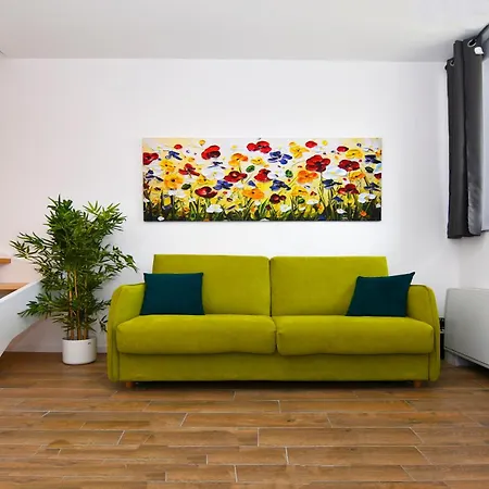 Apartment Fond. Prada-ieo Elegante Con